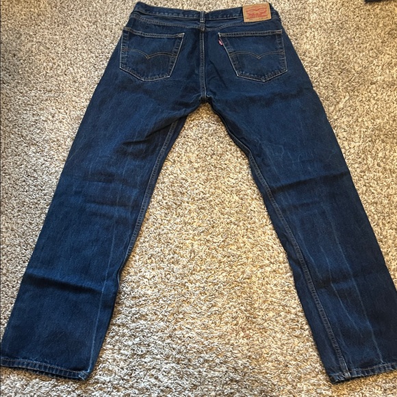 Levi's Classic Indigo Straight Jeans - Picture 3 of 4